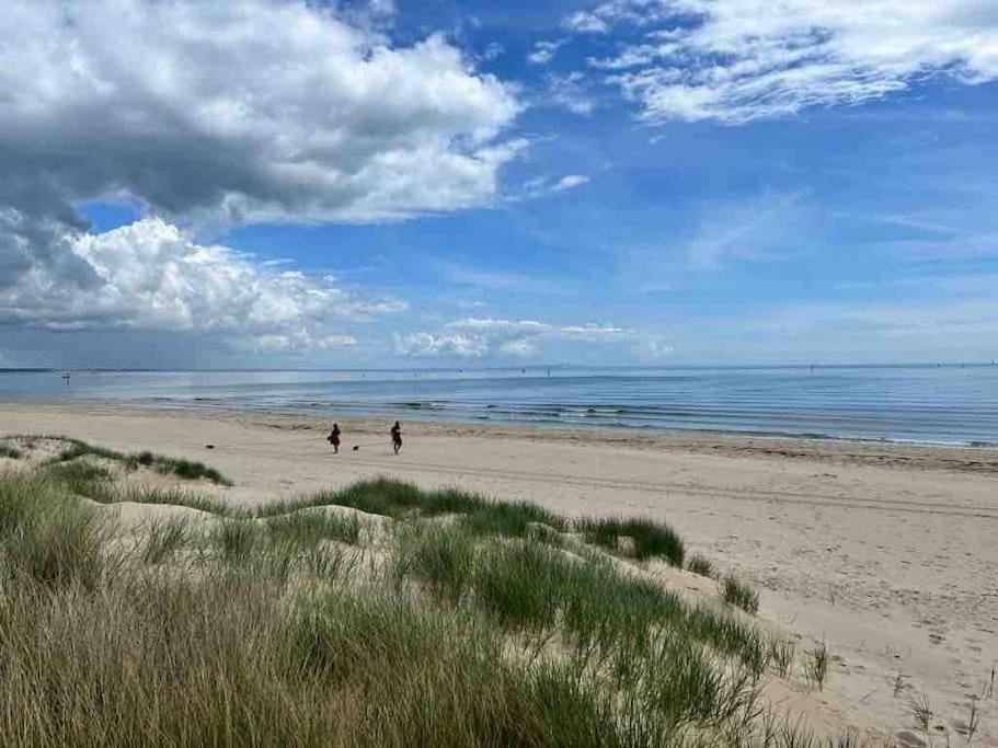Апартаменты Bournemouth. Private Self Contained Space.